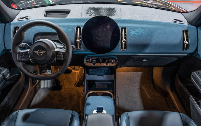 MINI Countryman cena 178600 przebieg: 1, rok produkcji 2024 z Chełmża małe 16
